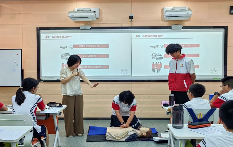 如何在篮球训练营中改善比赛策略?_1